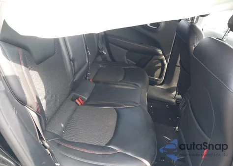 2018 Jeep Compass Trailhawk 4X4 z USA, uszkodzony, nr VIN 3C4NJDDB0JT129673